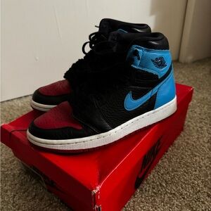 Nike Jordan 1 High tops UNC Chicago